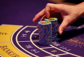 Jelajahi berbagai kategori permainan di togel77 seperti sportsbook, slot, dan live casino